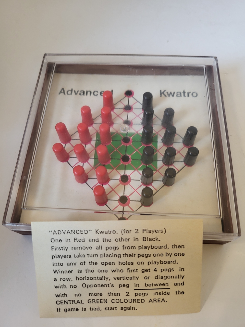 Advanced Kwatro 1970s Vintage Travel Game